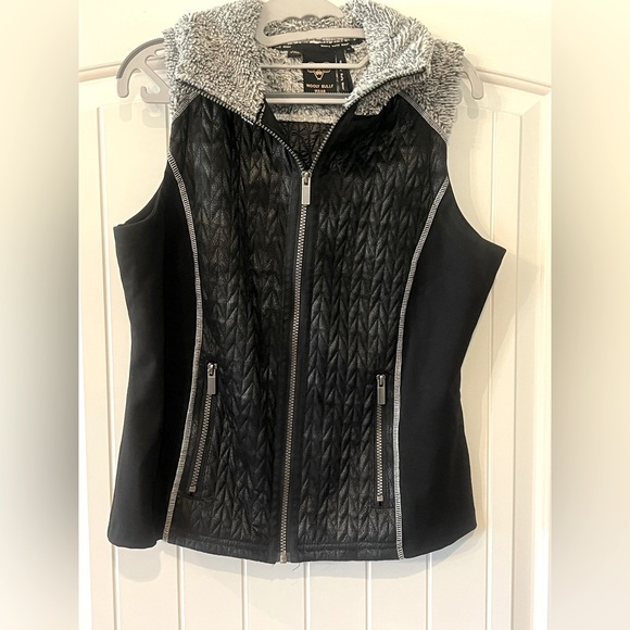 wooly bully Jackets & Blazers - Wooly Bully Wear vest- black and gray- ladies size medium - pockets like new